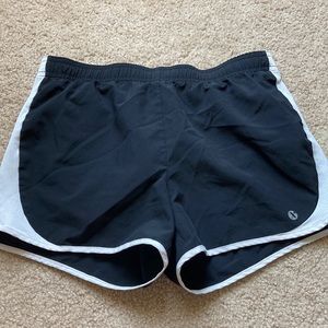 xersion quick-dri shorts!